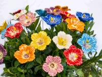Ceramic flower decor for modern interiors